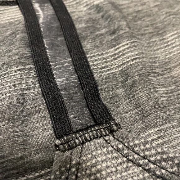 NIKE Dry Fit T-back Reflective Workout Top EUC! - Picture 4 of 7